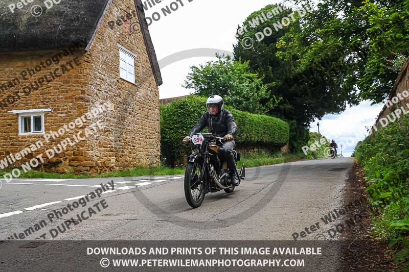 Vintage motorcycle club;eventdigitalimages;no limits trackdays;peter wileman photography;vintage motocycles;vmcc banbury run photographs